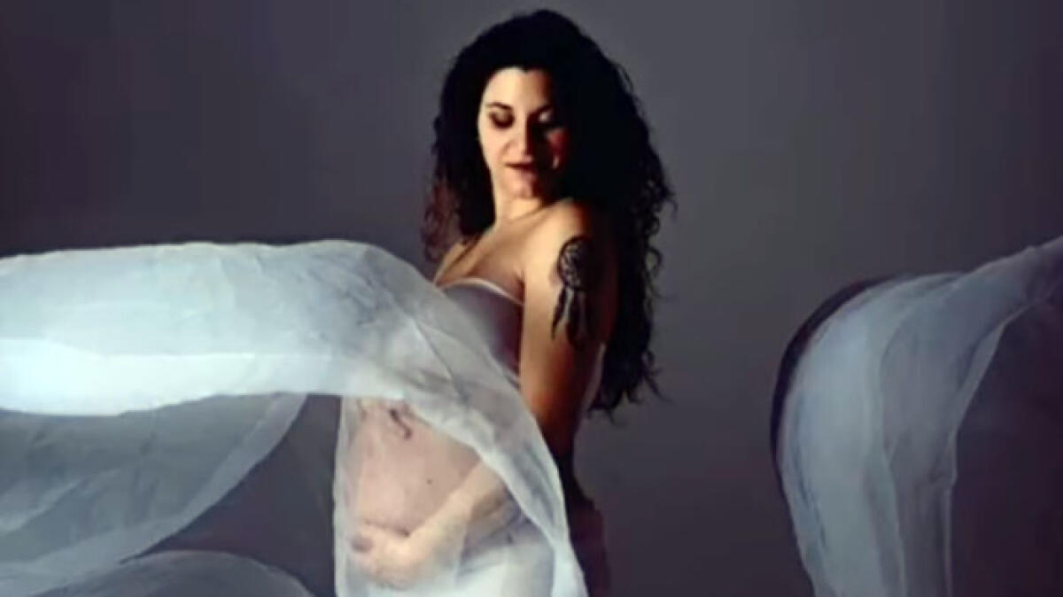 Cristina si toglie la vita nella vasca da bagno, indagato il compagno - 