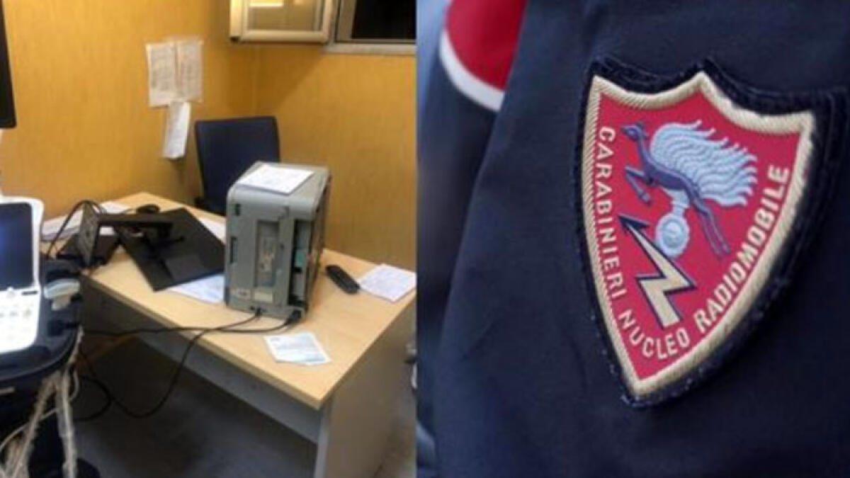 Lanciò computer contro una dottoressa e la ferì, donna arrestata - 