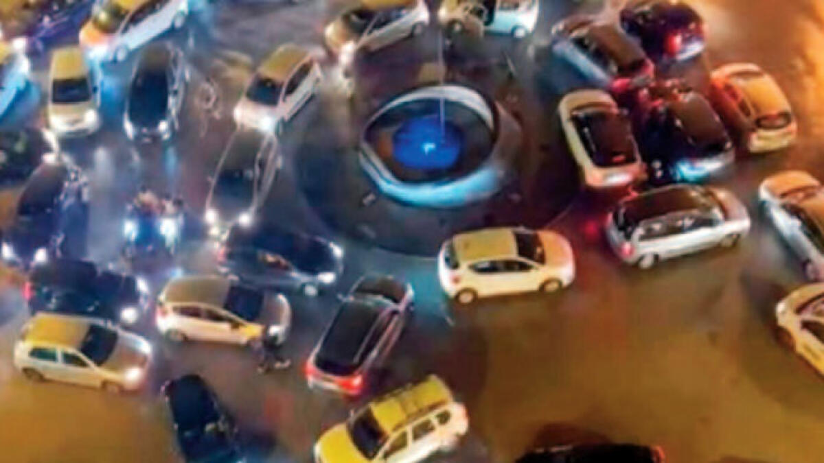 "Ingorghi a croce uncinata" per il MaxiMall Pompeii - 