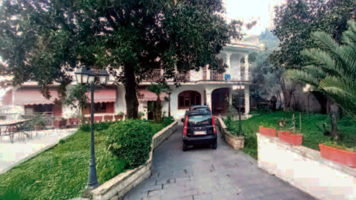 Trasferimento dei malati da Casa di Maria, scoppia la rivolta - 