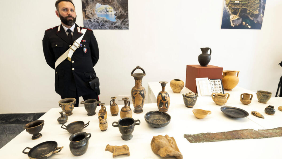 Recuperati oltre 800 reperti antichi nell'area torrese - 