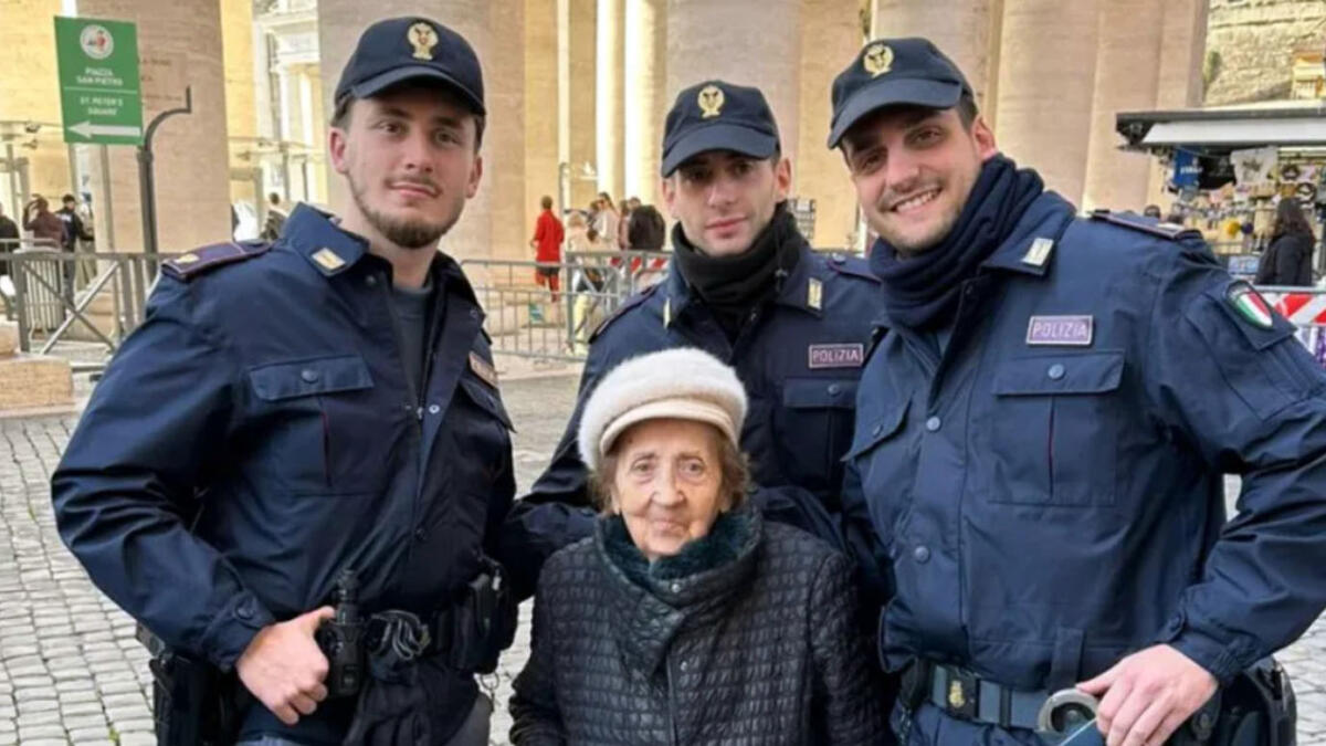 Va via da casa, arriva a Roma e si perde - 