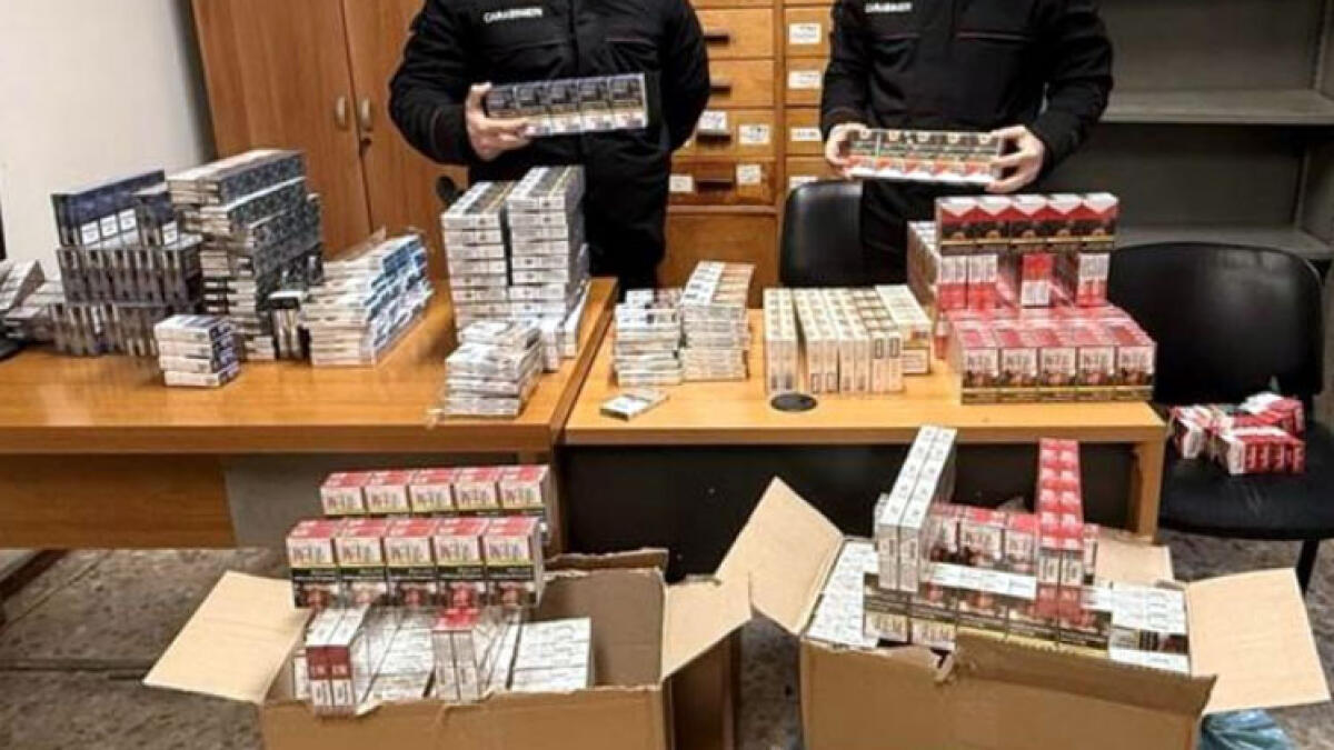 Vendita di sigarette in casa come 50 anni fa, arrestati coniugi - 