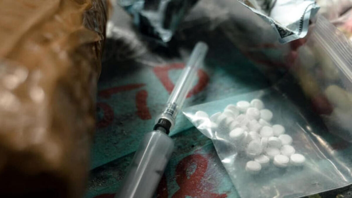 Tre chili di droga in una botola, arrestata coppia - 