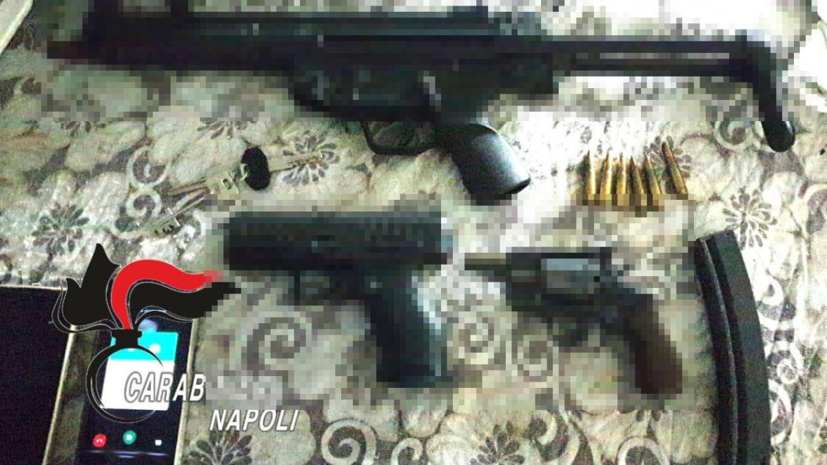 Nascondono un arsenale, due arresti a Boscoreale - 