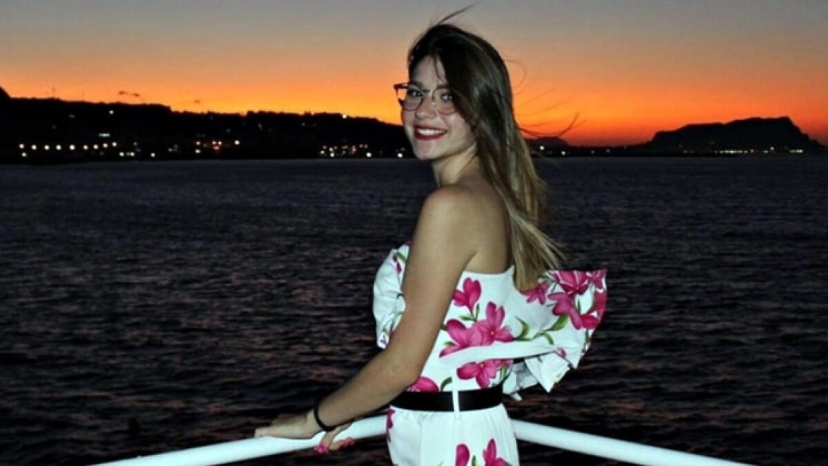 Sara inseguita e uccisa in strada, aveva 21 anni - 