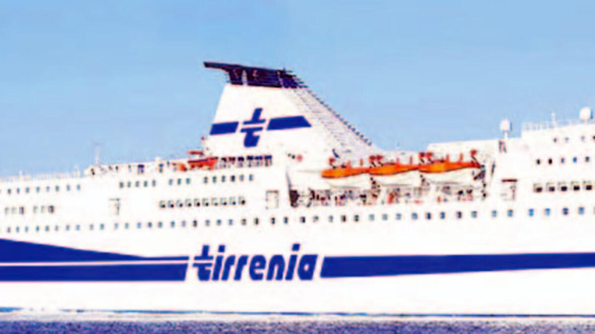 Biglietti gratis della Tirrenia a "pezzi grossi", ci sono 40 indagati - 