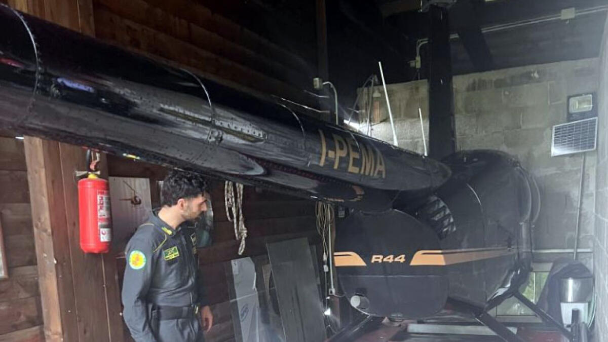 Air Taxi e voli panoramici, sequestrati 8 elicotteri a Pompei - 