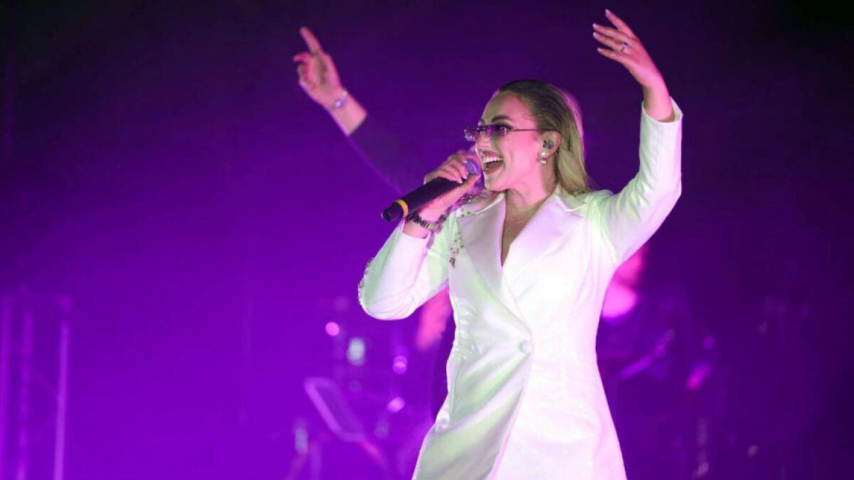 “Neomamma”, Paola Pezone al teatro Totò: super serata con l’anteprima del suo nuovo lavoro discografico - 