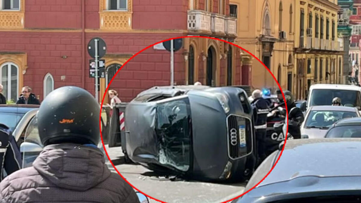 Due auto ribaltate, i conducenti in ospedale - 