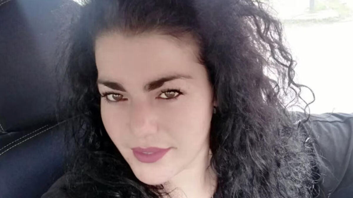 Incidente frontale, la vittima è una donna di 37 anni - 