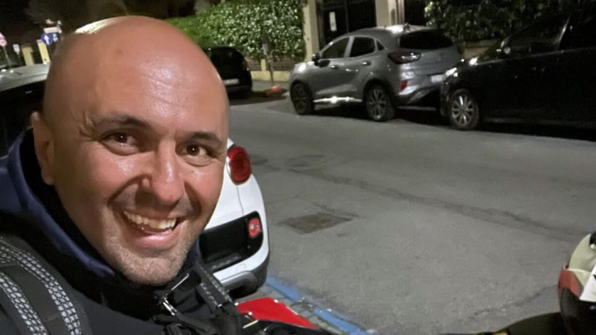 Scontro tra due moto, Raffaele muore sul colpo - 
