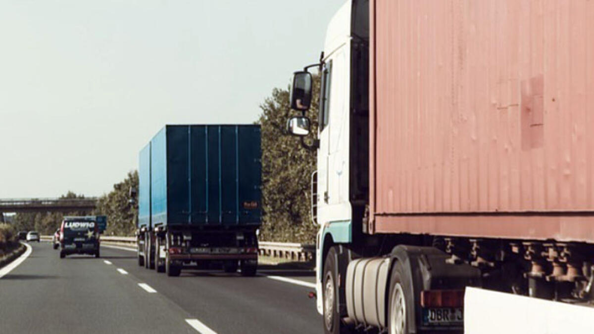 Camionista ubriaco fradicio sull'A16 - 