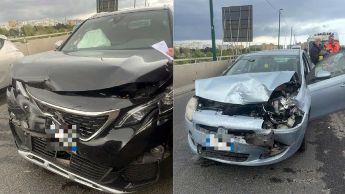 Si schiantano tre auto, due donne ferite - 