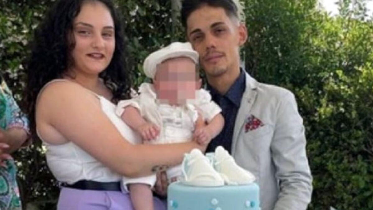 Aurora morta in culla, i carabinieri: "I genitori non ci volevano lì" - 