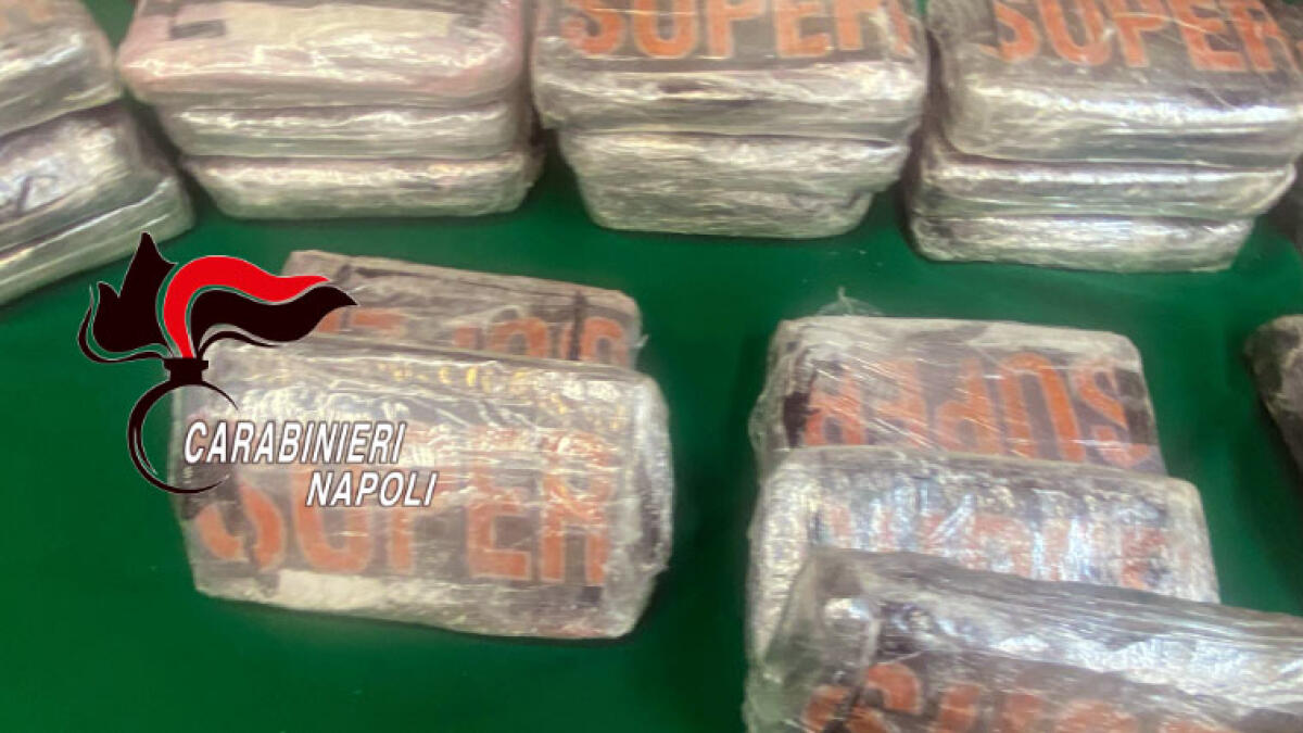 Blitz da Castellammare ad Angri, sequestrati 5 milioni di cocaina purissima - 