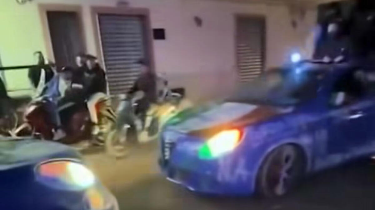 Auto rubate e trasformate per la festa Scudetto - 