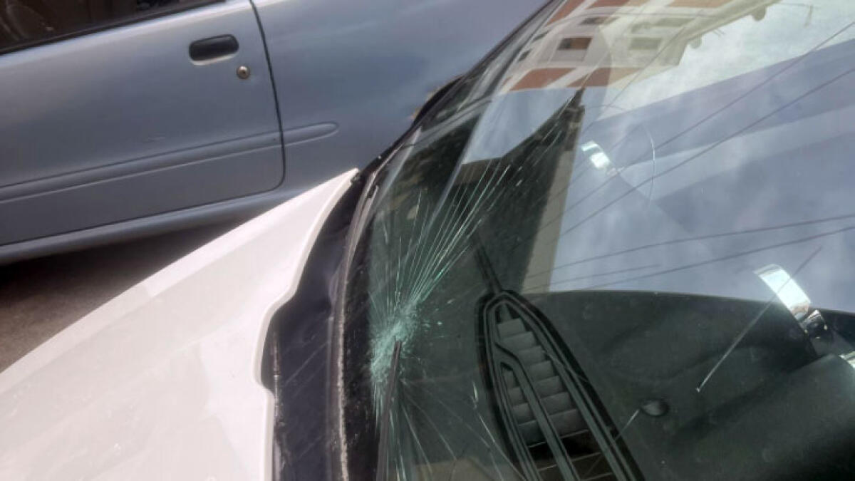 Sassi dal cavalcavia, paura sull'A3 Napoli-Pompei-Salerno - 