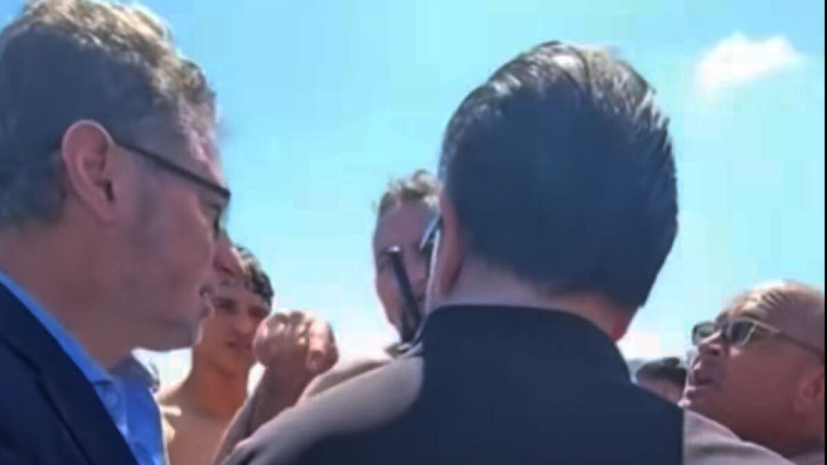 Borrelli minacciato di morte e insultato al Lido Mappatella - 