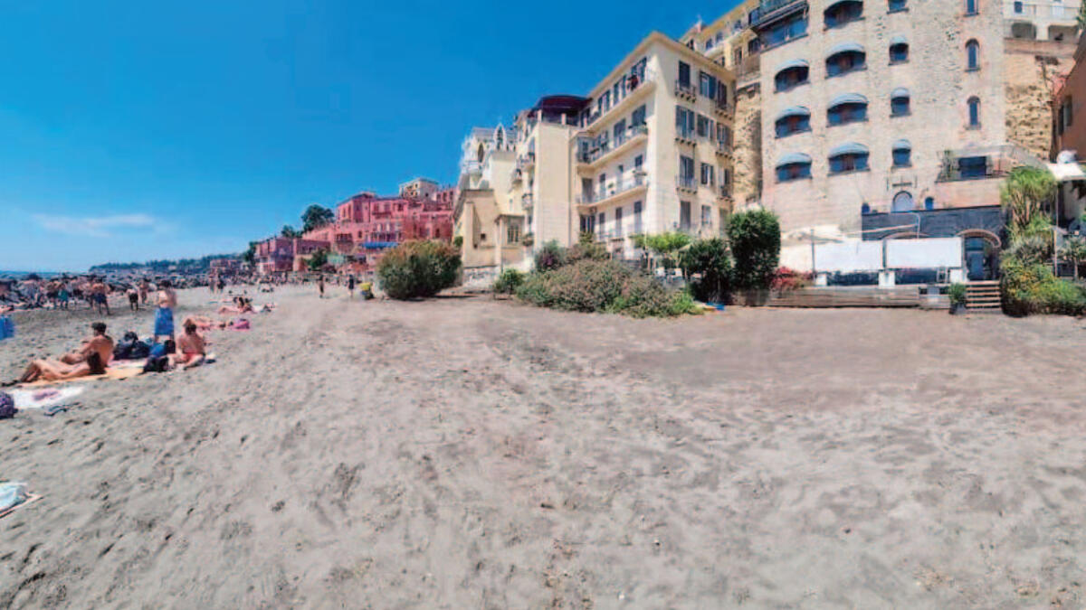 Spiagge a numero chiuso, scoppia il caos - 