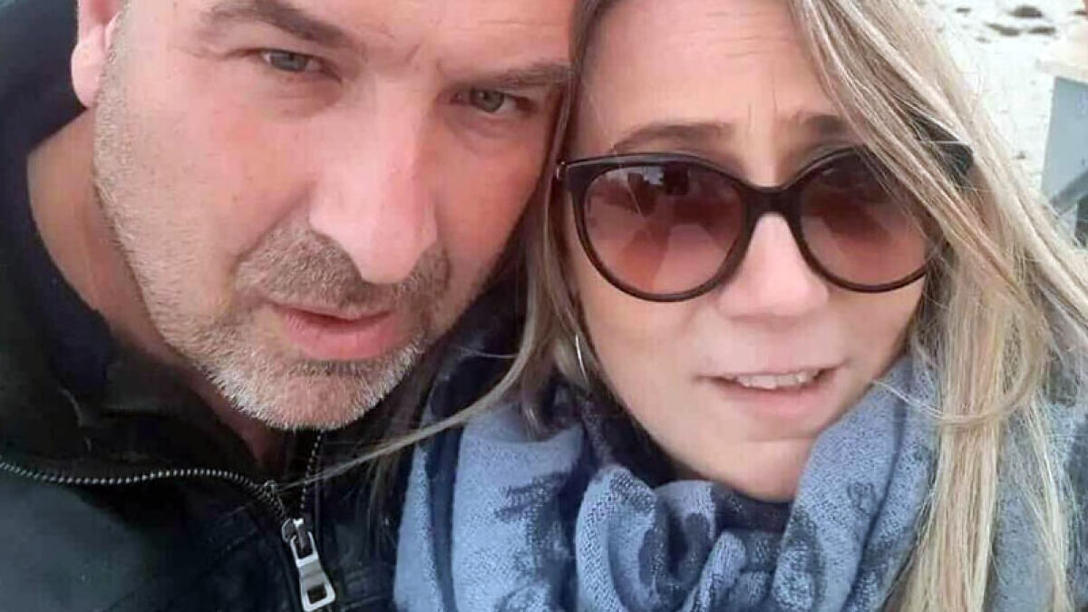 Mary uccisa con una chiave inglese, poi il marito si toglie la vita - 