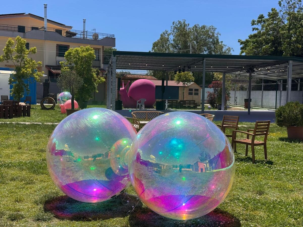 La beneficenza che non va mai in vacanza - 