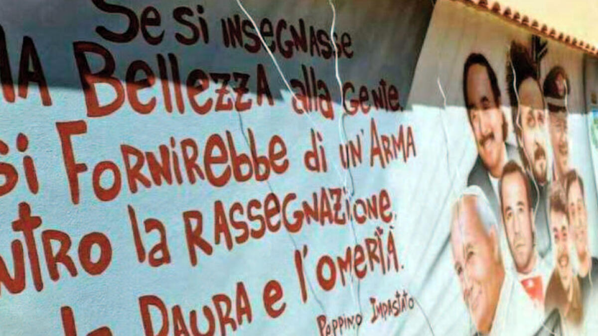 Inaugurato il muro della legalità nella città vesuviana - 