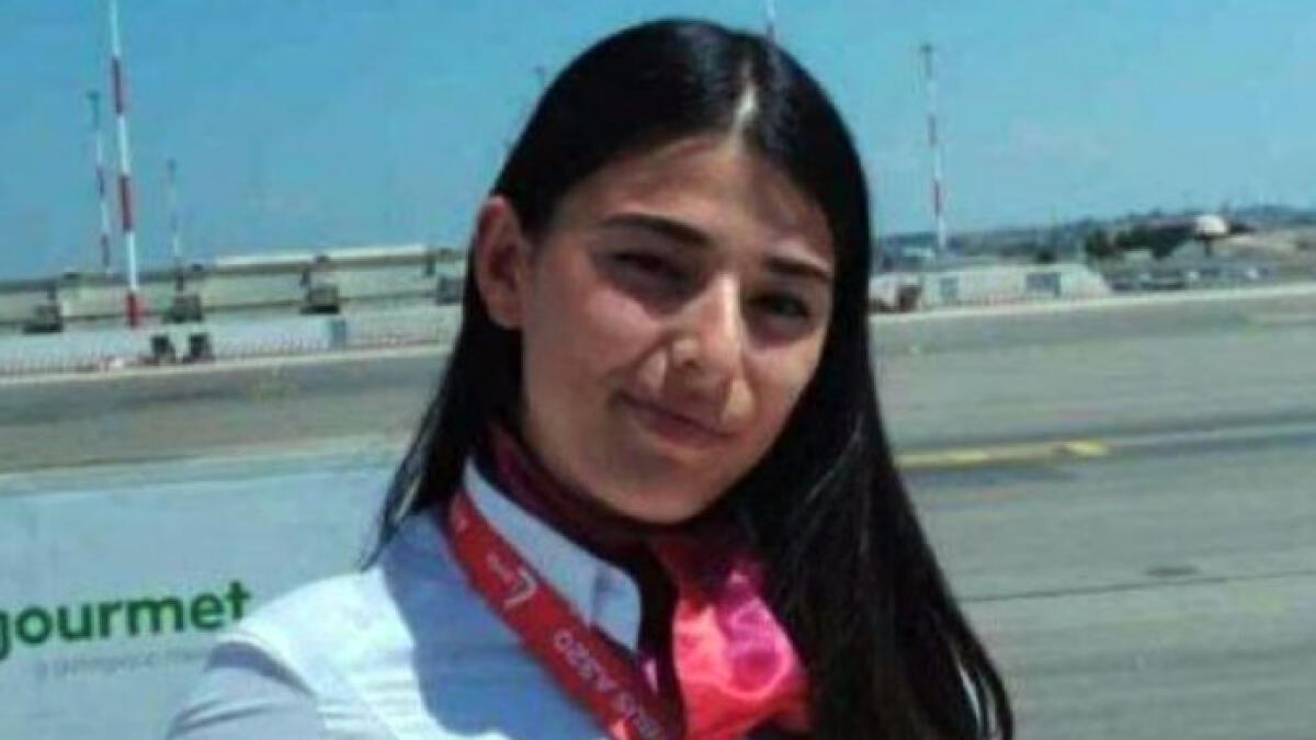 Il mistero dell'hostess, Aurora è precipitata dal terzo piano - 