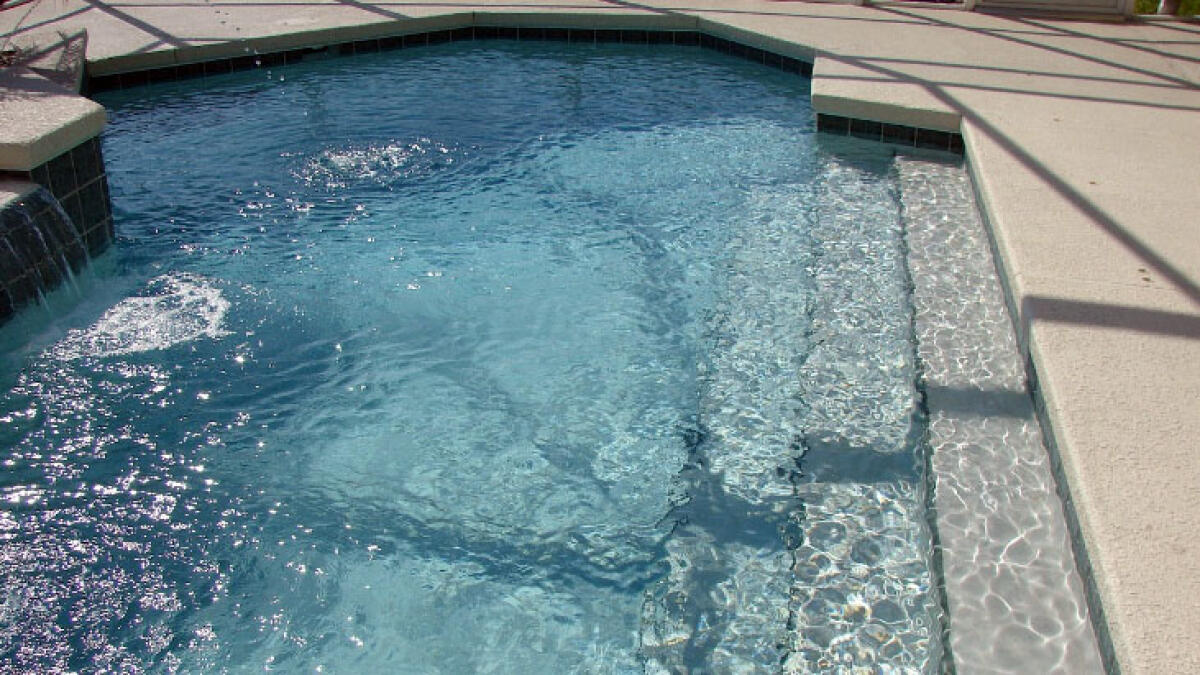 Bimbo di 7 anni sviene in piscina, è grave al Santobono - 