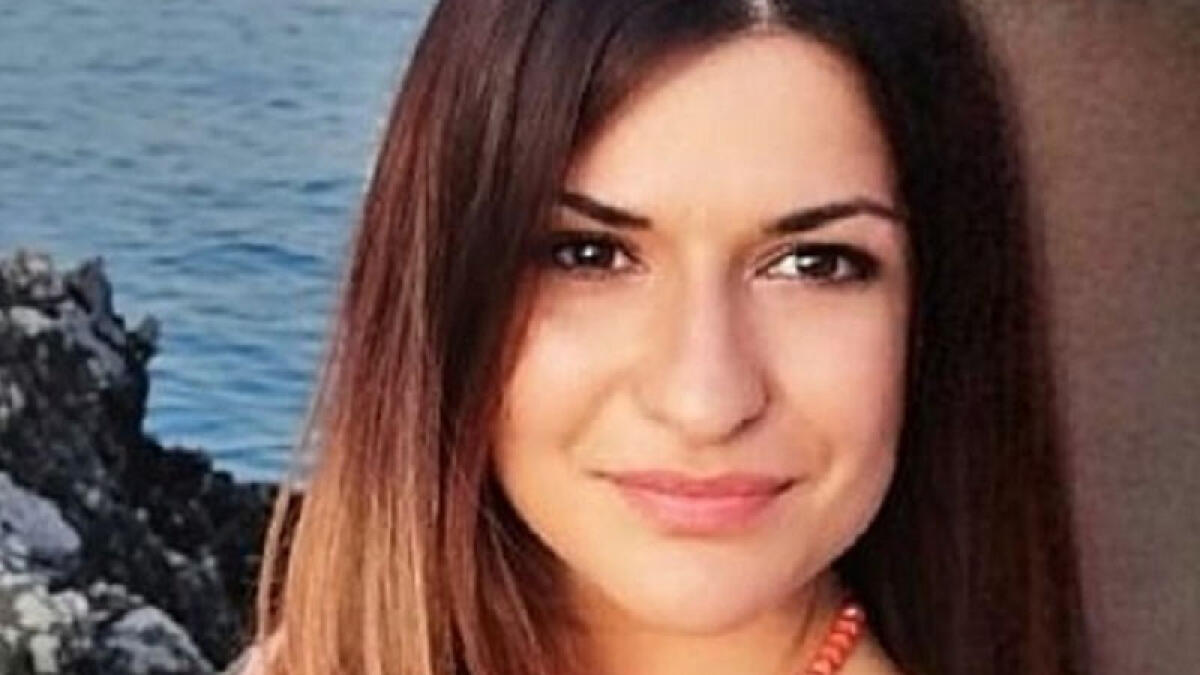 Sette coltellate nel sonno, Veronica è fuori pericolo e lancia un messaggio - 