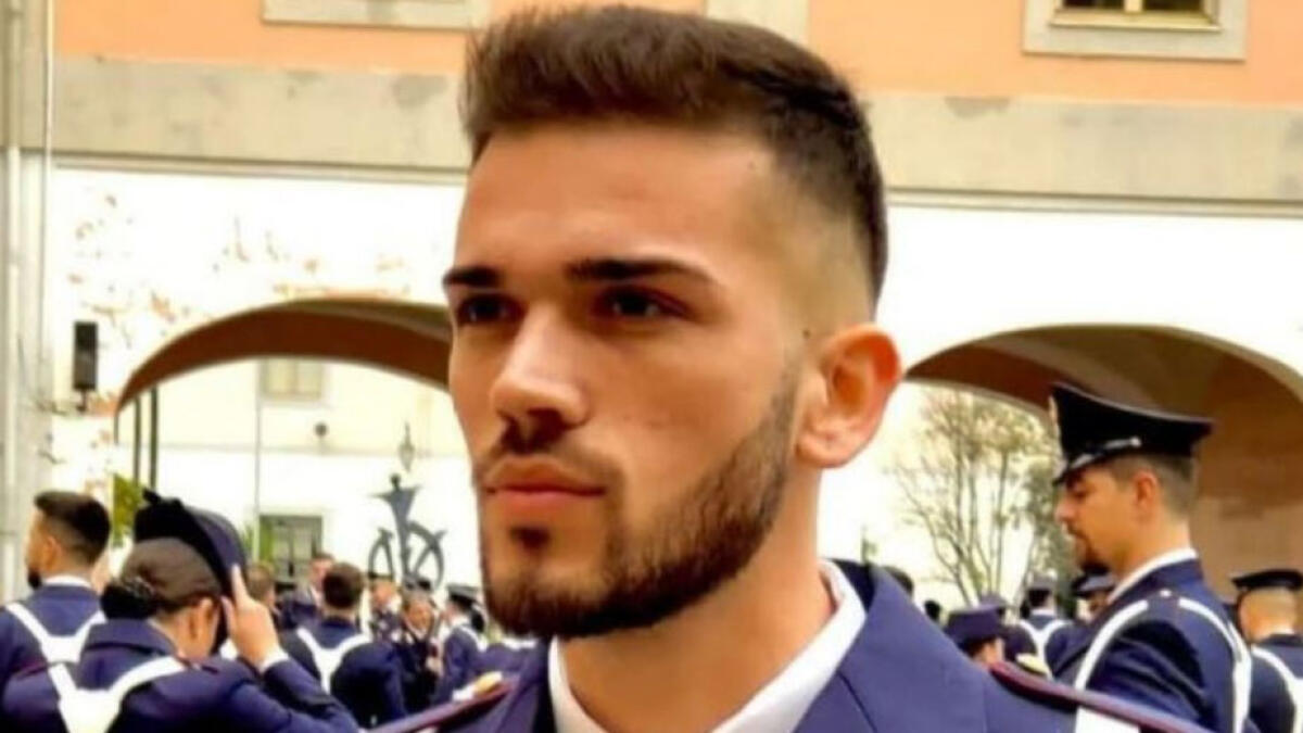 Poliziotto investito e ucciso, caccia alla donna pirata della strada - 