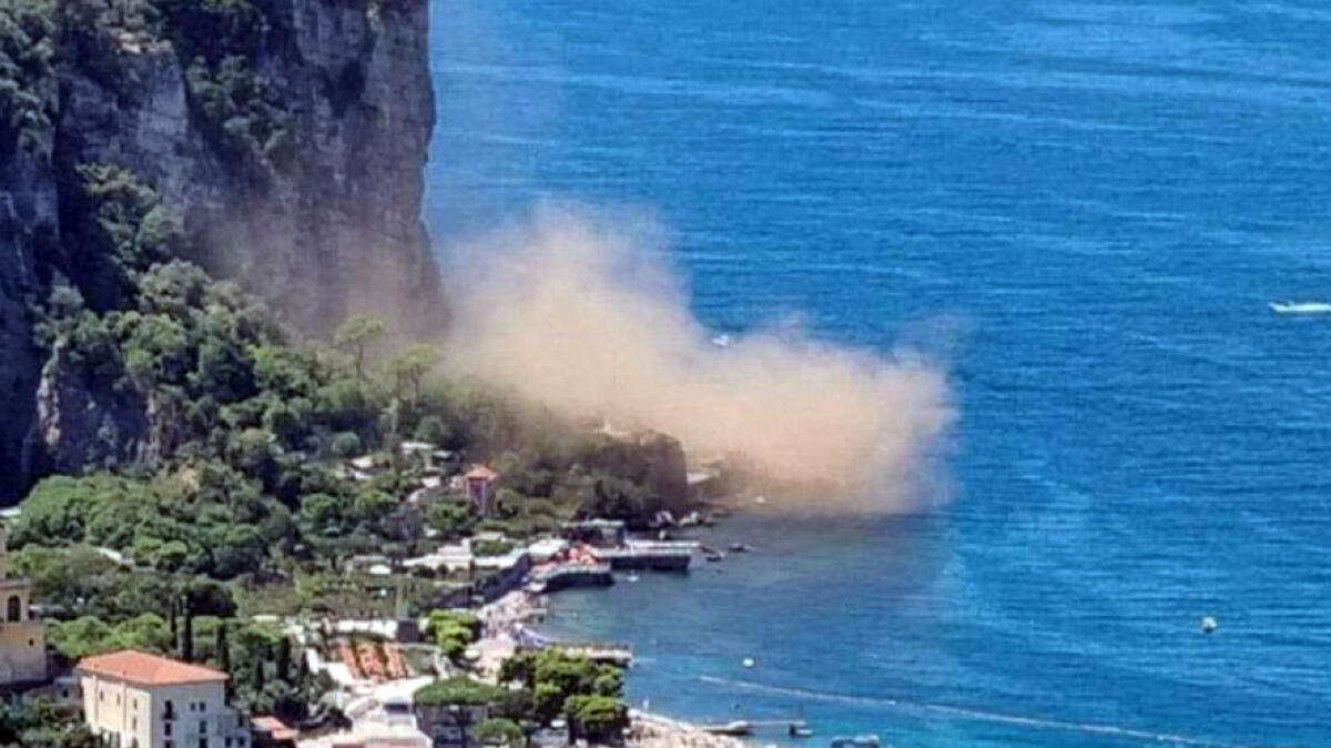 Crolla costone sul mare in Costiera - 