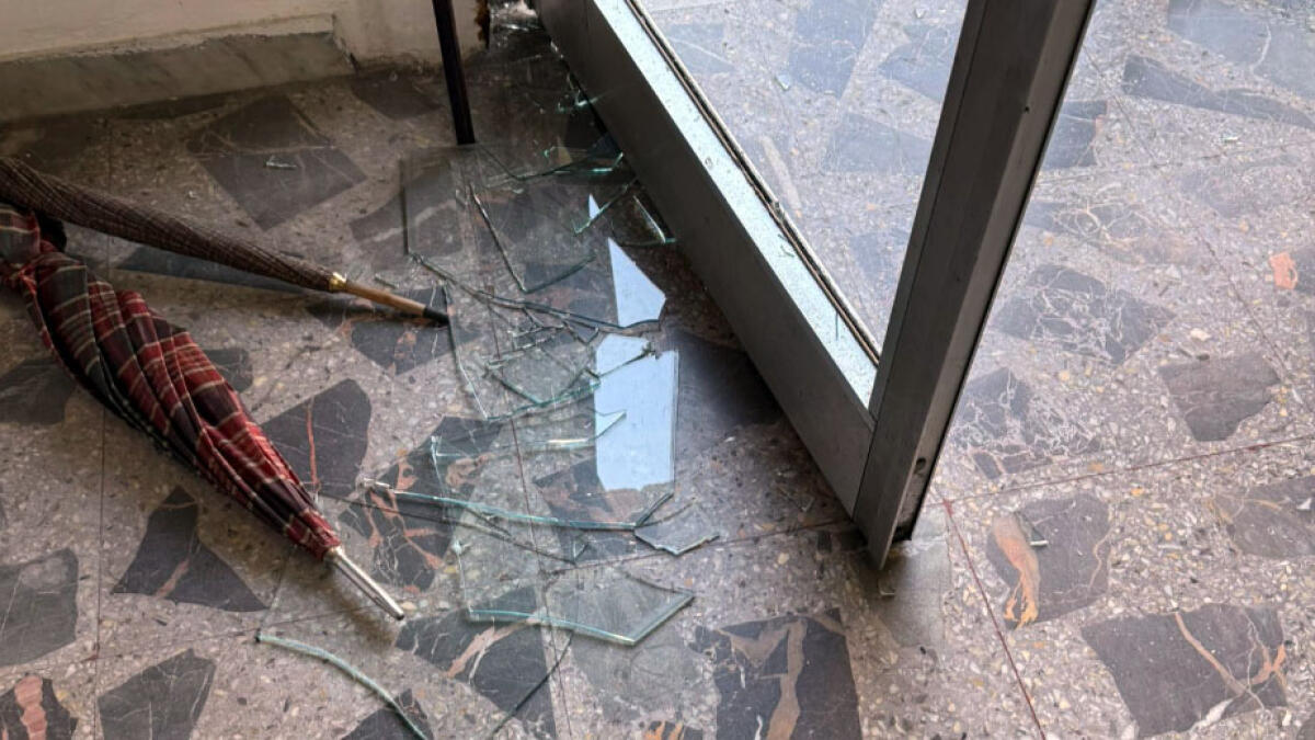 Vandalizzata la sede del Pd di Poggiomarino, portati via anche i fondi in contanti - 