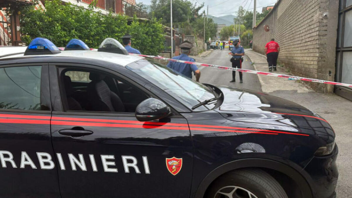Agguato in strada, ucciso 35enne vicino alla camorra vesuviana - 