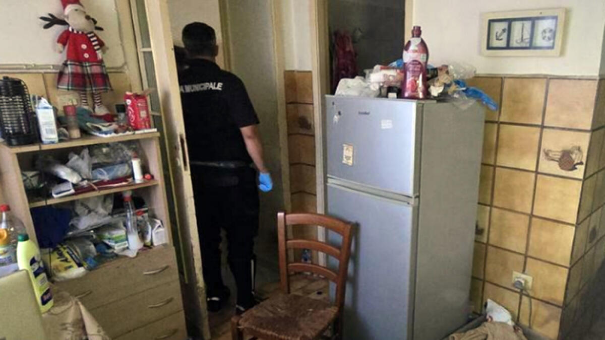 Ragazzina di 12 anni segregata nei Paesi Vesuviani, salvata dal blitz della polizia locale - 