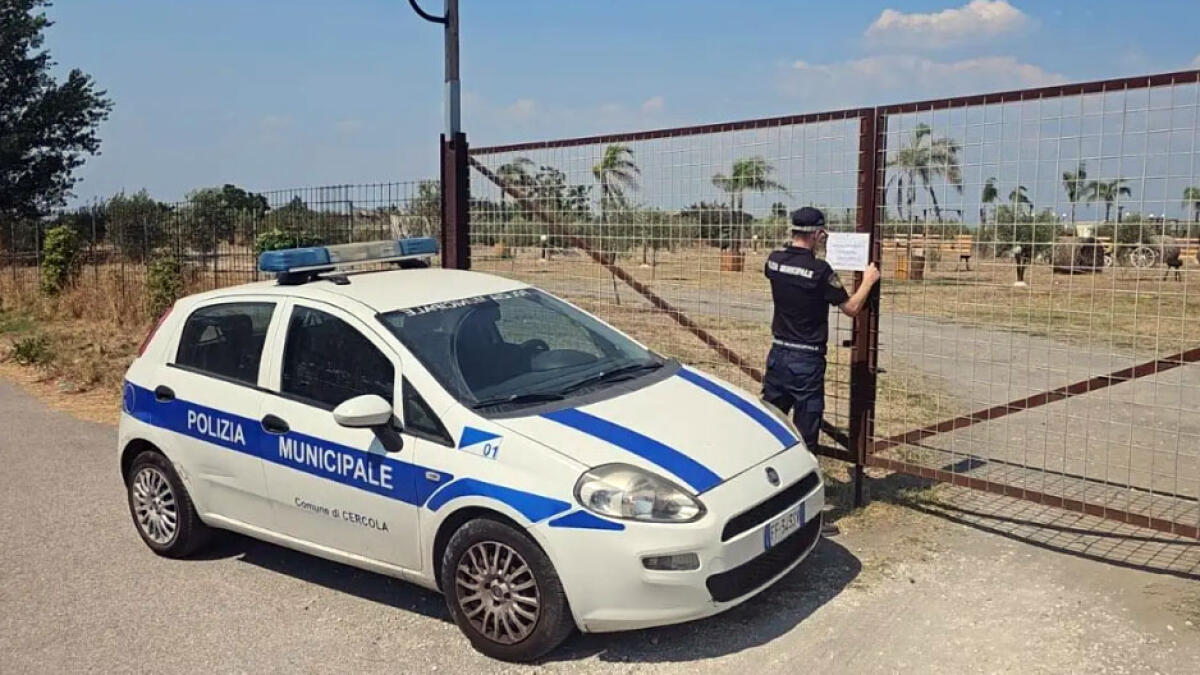 Utilizzano fondo dei Paesi Vesuviani per eventi, beccati padre e due figli - 