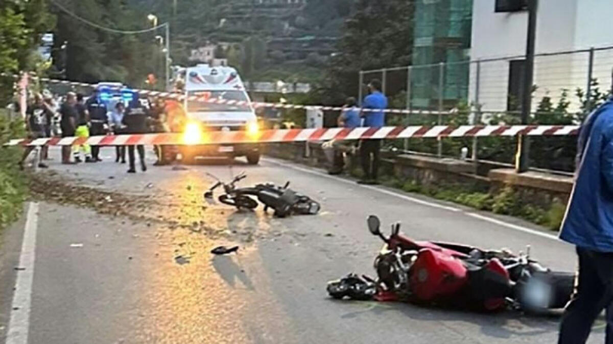 Si schianta in moto sull'A16 e muore sul colpo - 