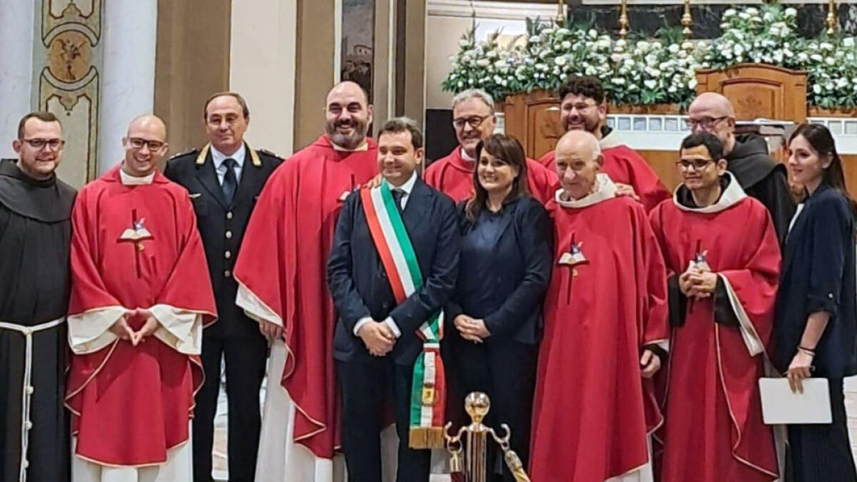 Afragola, la Basilica di Sant'Antonio rinasce col nuovo parroco: è frate Mario - 
