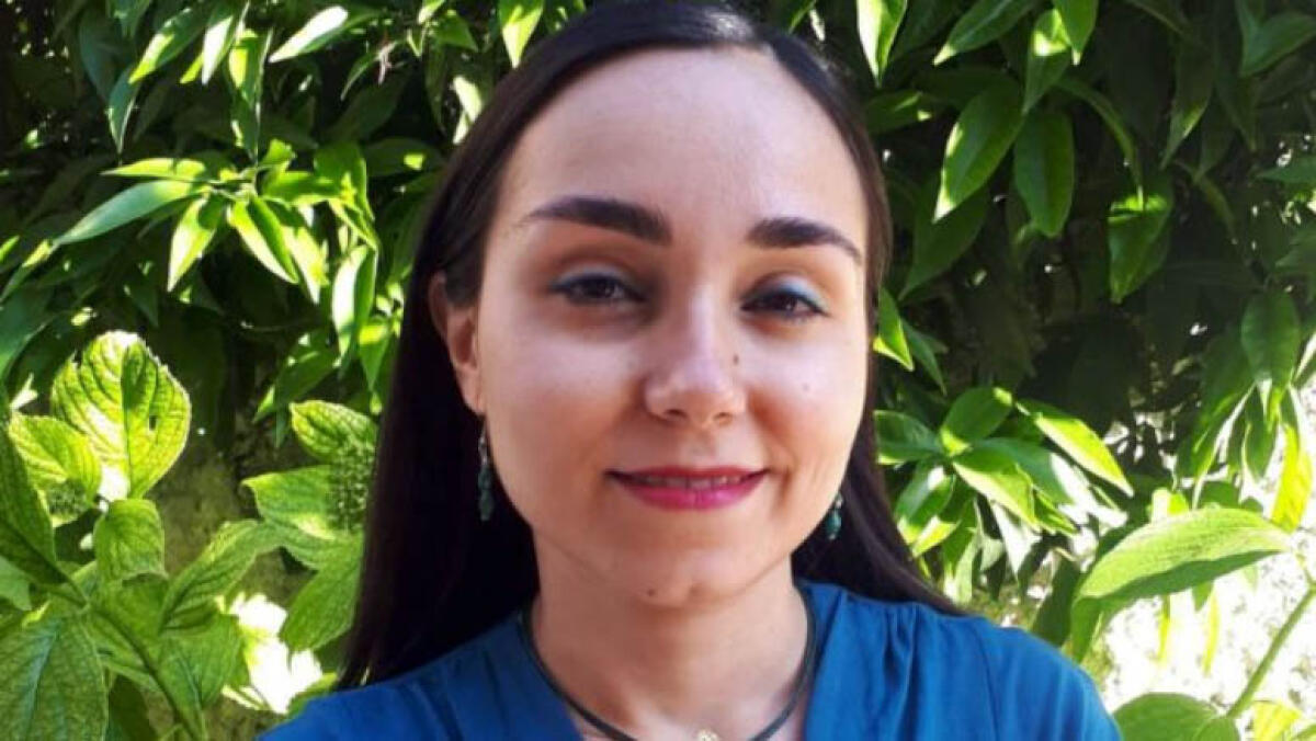 Costretta i visitare anche i pazienti di due medici, dottoressa stroncata nello studio - 