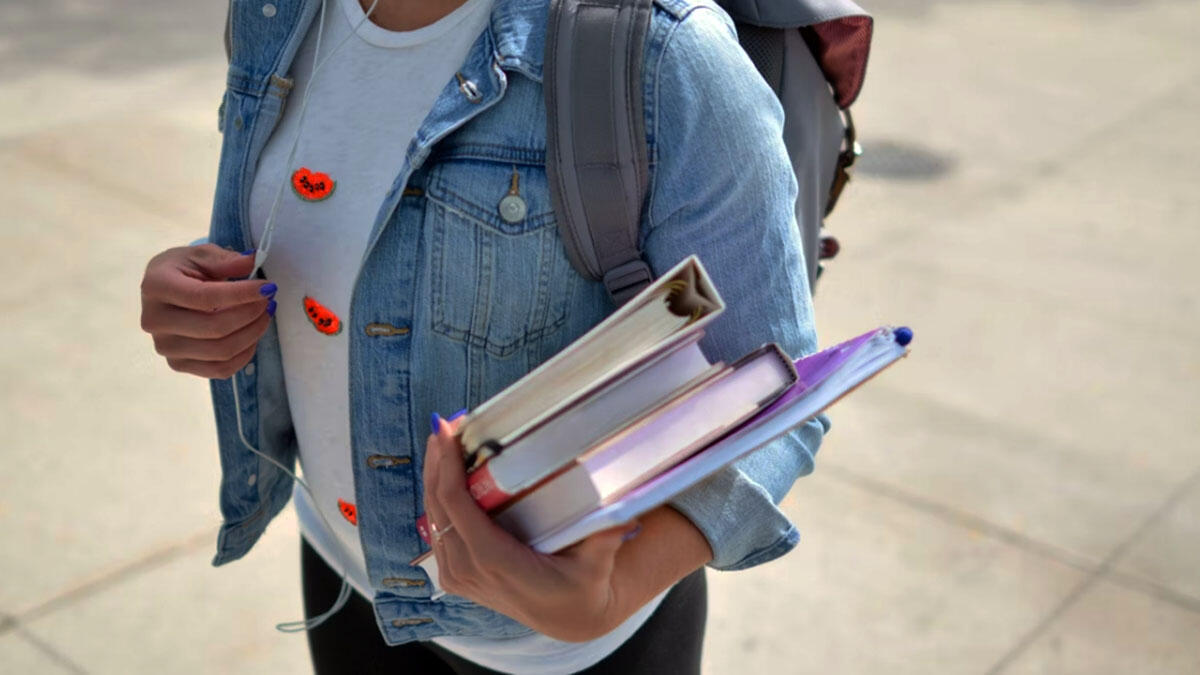 Libri di testo scolastici: 7 tecniche per risparmiare davvero - 