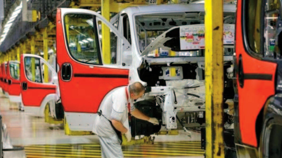 Stellantis Pomigliano, i lavoratori vanno in trasferta in Serbia - 