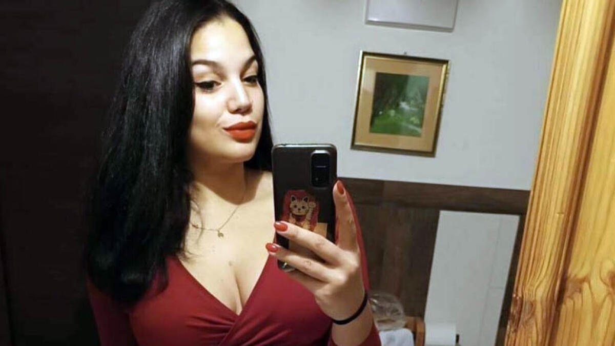 Muore a 28 anni folgorata sotto la doccia - 