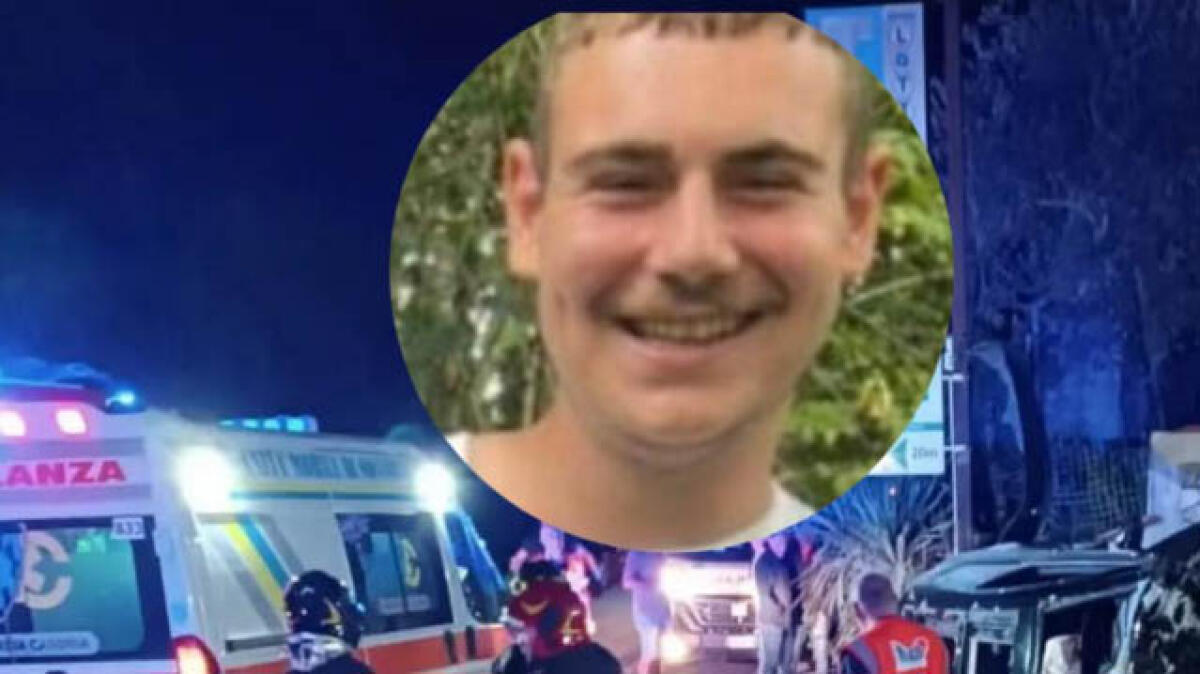 Auto contro muro, muore anche il 17enne ferito - 