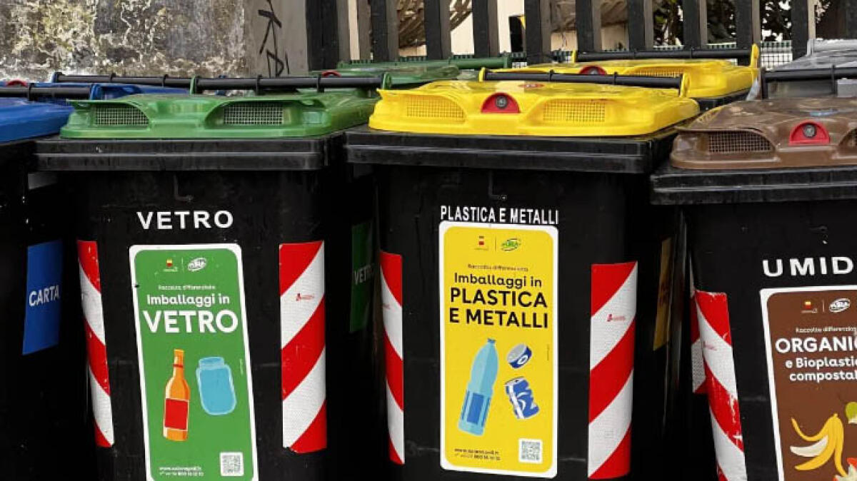 Bidoni della spazzatura, scoperto traffico illegale - 