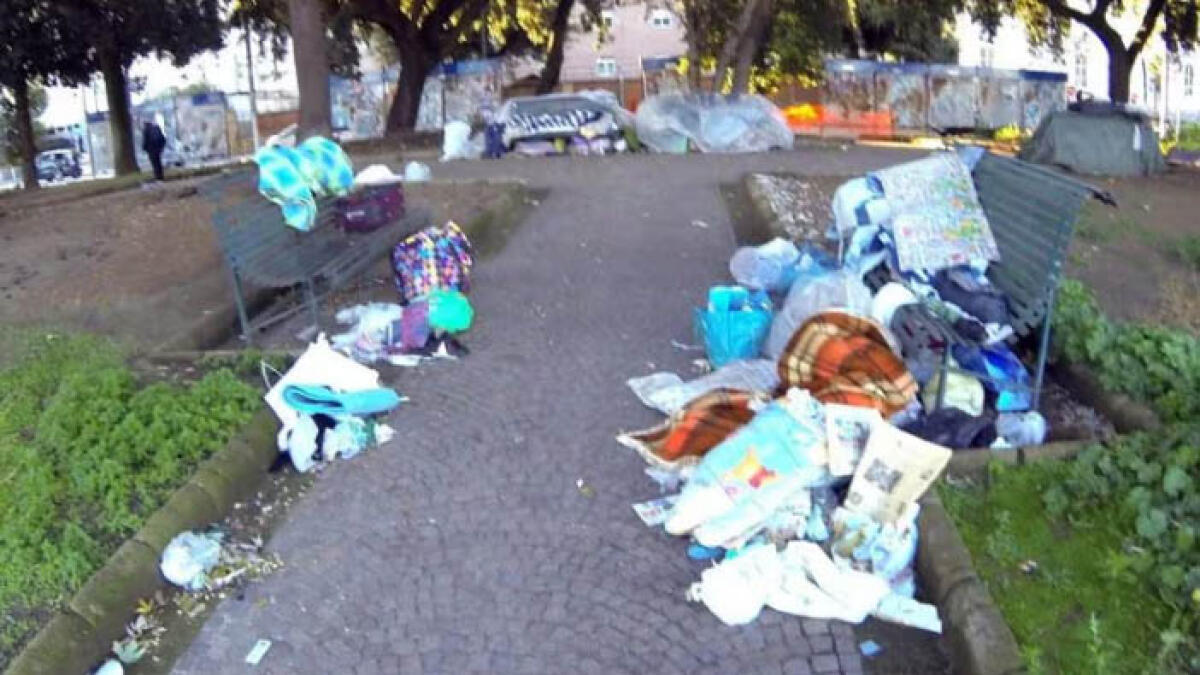 Spunta una tendopoli davanti al Cardarelli - 