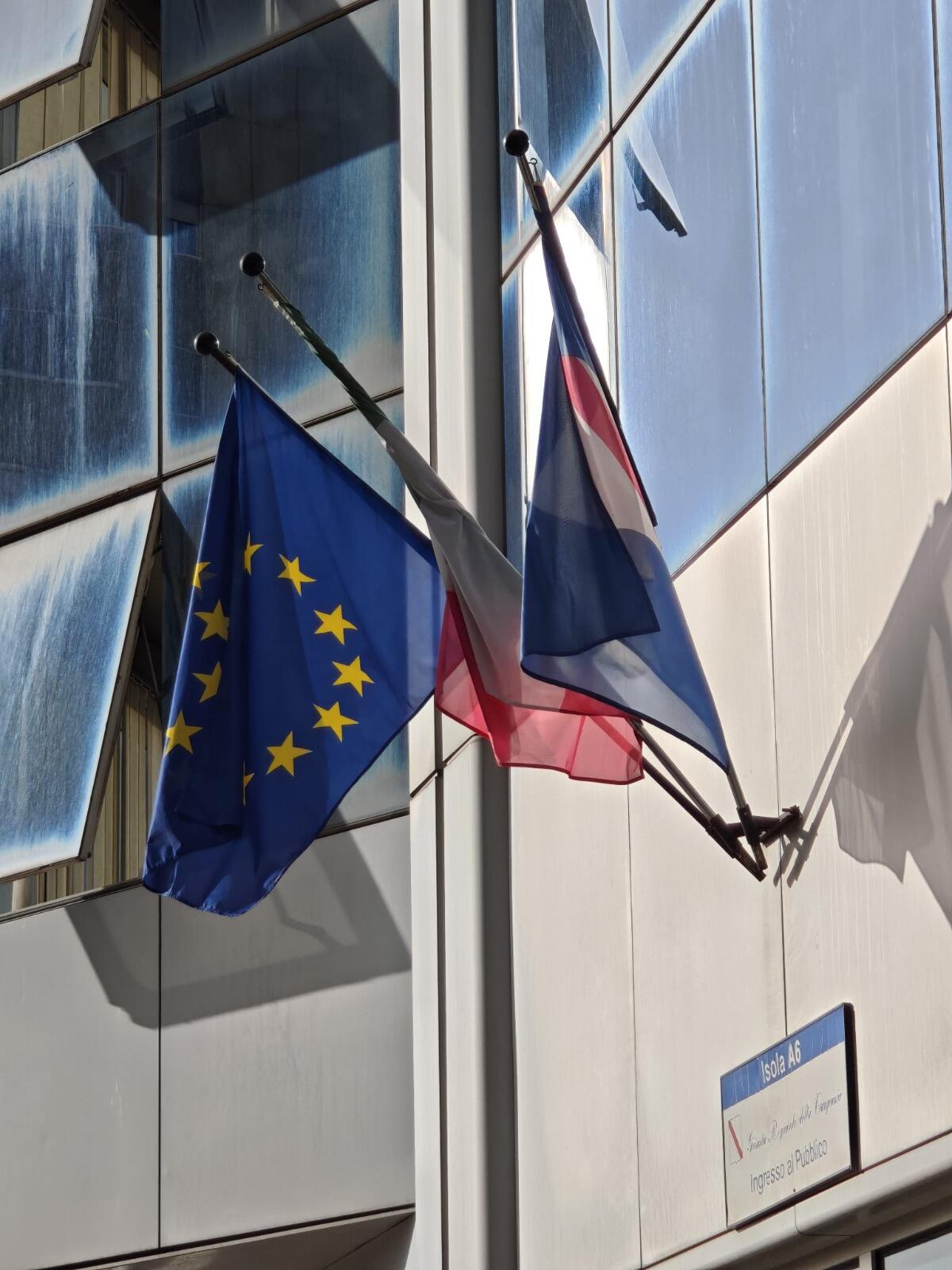 Utenza esasperata, rissa al Centro per l'impiego di Caserta. Richiesti aiuti alla Regione - 