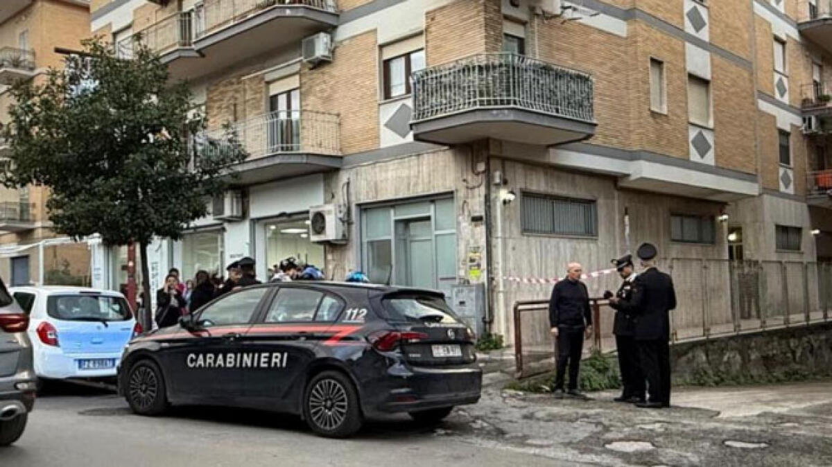 Tragedia a Nola: uccide la sorella di 23 anni a coltellate - 