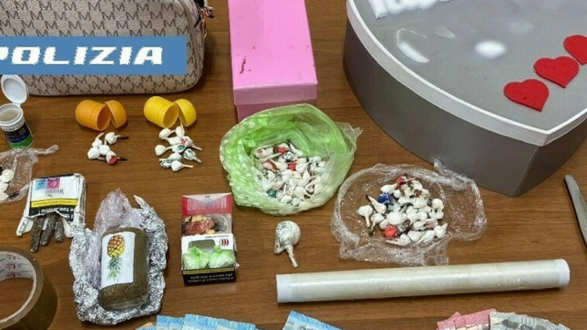 Dosi ovunque, fermata lady cocaina - 