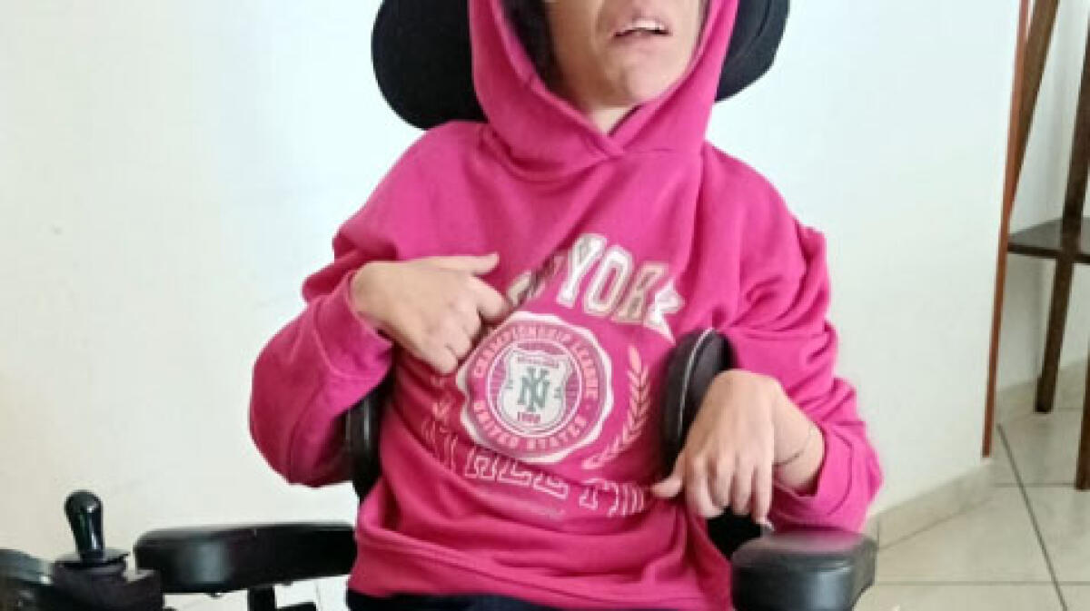 Affetta da tetraparesi, le viene negato il posto auto - 