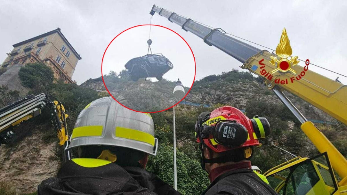 Recuperata auto finita nel dirupo - 